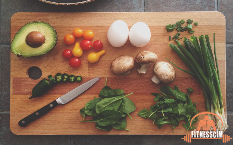 AKDENİZ DİYETİ SAĞLIKLI KALBİN ANAHTARI OLABİLİR